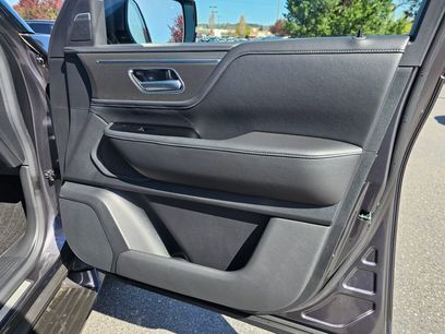 New 2025 INFINITI QX80 Pure