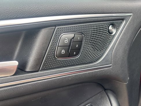 Used 2024 Ford Edge ST image 15