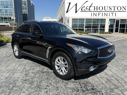 Used 2017 INFINITI QX70 2WD w/ Premium Package