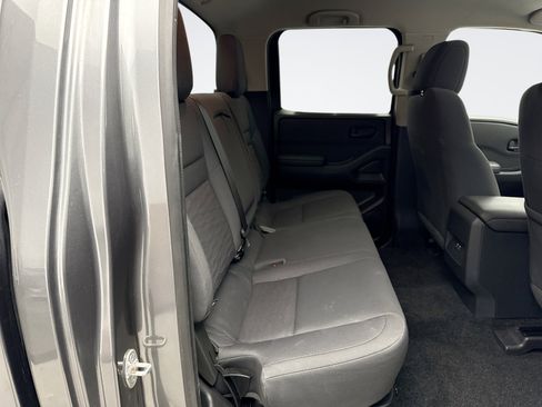 Used 2022 Nissan Frontier S w/ Technology Package image 17