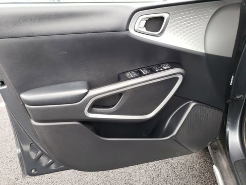 Used 2020 Kia Soul X-Line image 15