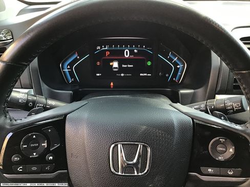 Used 2024 Honda Odyssey Touring image 14