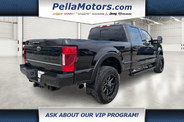 Used 2022 Ford F250 Lariat w/ Black Appearance Package AWD/4WD image 3