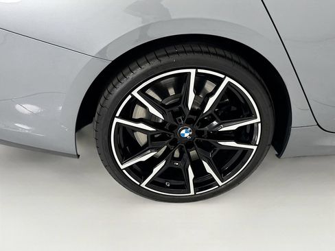 Used 2026 BMW M850i xDrive w/ M Sport Professional Package AWD/4WD image 32