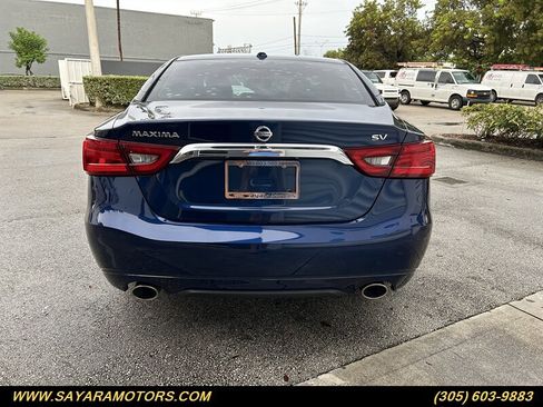 Used 2018 Nissan Maxima 3.5 SV image 8