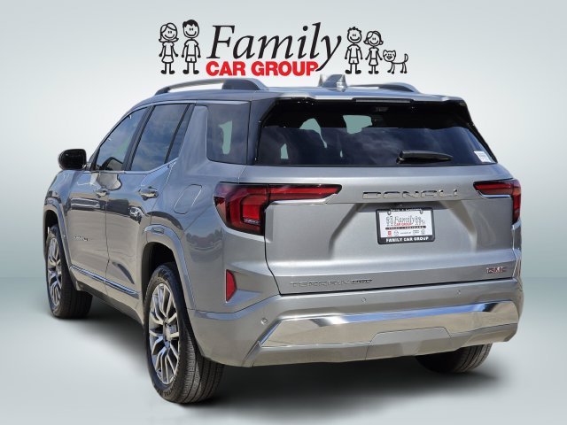 Used 2026 GMC Terrain Denali AWD/4WD image 3