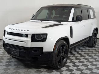 Used 2022 Land Rover Defender 110 X-Dynamic SE image 1