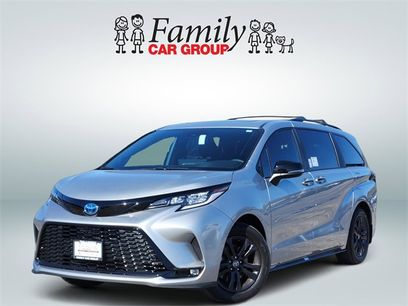 New 2025 Toyota Sienna XSE
