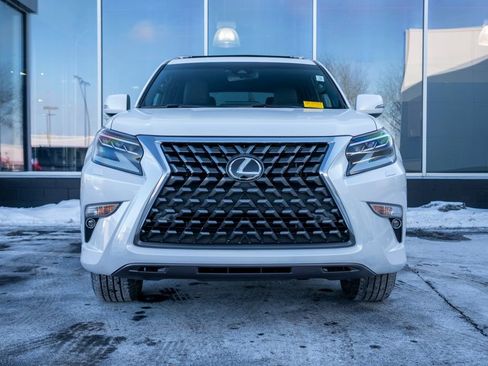 Used 2023 Lexus GX 460 Premium image 2