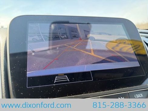 Used 2023 Chevrolet Malibu LT FWD image 11