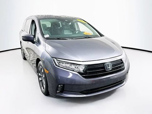 Used 2023 Honda Odyssey EX-L image 2