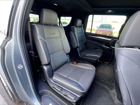 Used 2025 Cadillac Escalade ESV Premium Luxury w/ LPO, Floor Liner Package image 20
