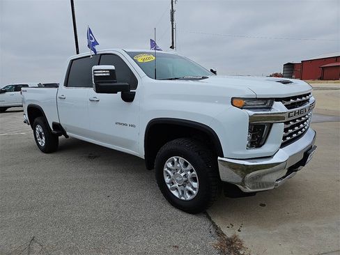Used 2020 Chevrolet Silverado 2500 LTZ image 9