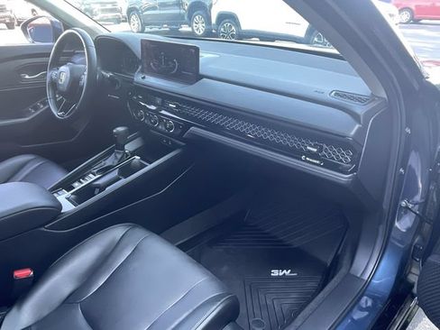 Used 2024 Honda Accord EX-L image 29