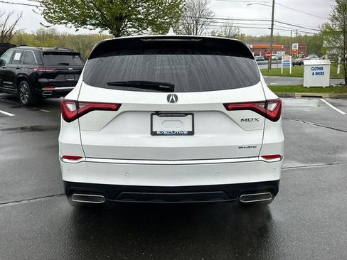 Certified 2023 Acura MDX SH-AWD w/ Technology Package image 3