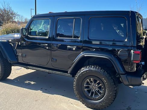 New 2025 Jeep Wrangler Unlimited Rubicon 392 image 10