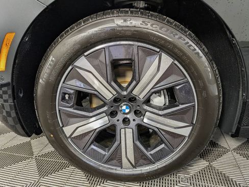 New 2026 BMW iX xDrive45 w/ Premium Package image 10