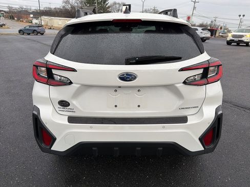 Certified 2024 Subaru Crosstrek 2.5i Limited w/ Crosstrek Mirror Package image 4