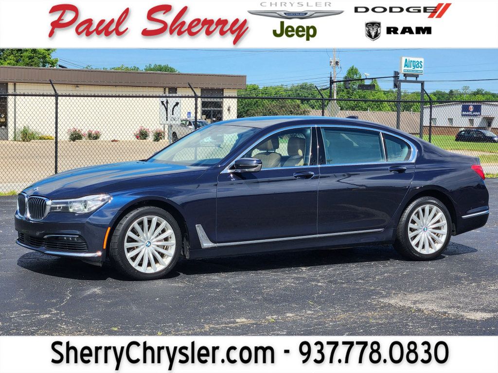 Used 2017 BMW 740i xDrive AWD/4WD image 1