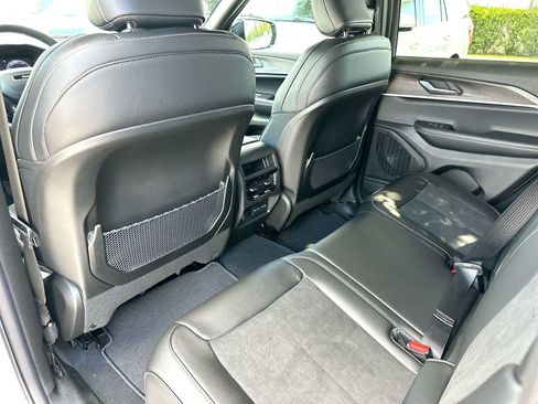 New 2026 Jeep Grand Cherokee Altitude RWD image 24