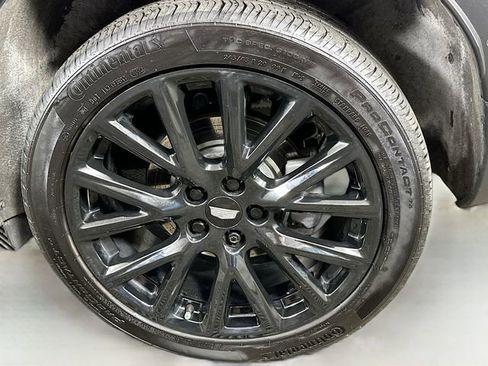 Used 2023 Cadillac XT4 Sport image 32