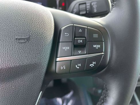 Used 2025 Ford Maverick Lariat image 19