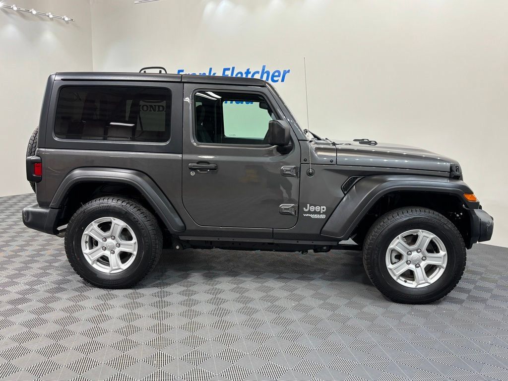 Used 2019 Jeep Wrangler Sport AWD/4WD image 7