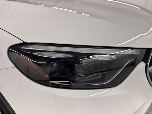 Certified 2023 Mercedes-Benz GLC 300 image 11