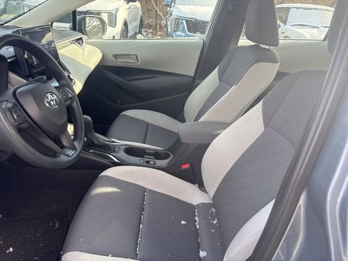 Used 2023 Toyota Corolla LE image 11