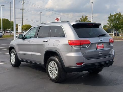 Used 2018 Jeep Grand Cherokee Laredo image 9