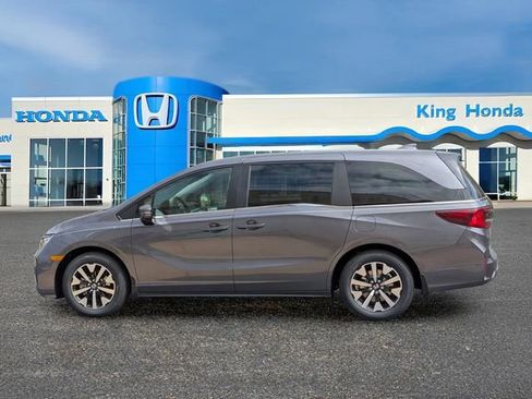 New 2026 Honda Odyssey EX-L image 9