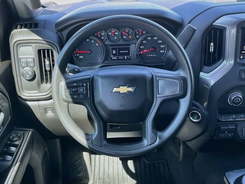 Used 2024 Chevrolet Silverado 2500 Custom w/ Custom Value Package RWD image 11