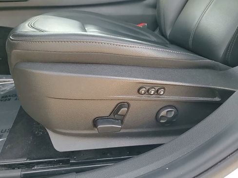 Used 2022 Alfa Romeo Giulia Ti w/ Active Assist Plus Package image 26