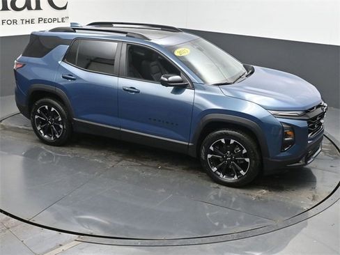 Used 2025 Chevrolet Equinox RS w/ Safety and Technology Package image 38