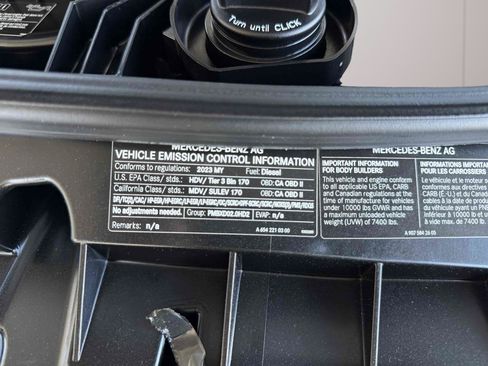 Used 2023 Mercedes-Benz Sprinter 2500 image 22