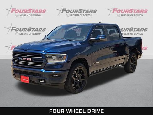 Used 2024 RAM 1500 Laramie AWD/4WD image 9