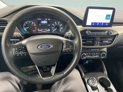 Used 2022 Ford Escape SE w/ Convenience Package image 18