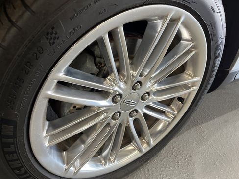 Used 2019 Lincoln MKT AWD image 10