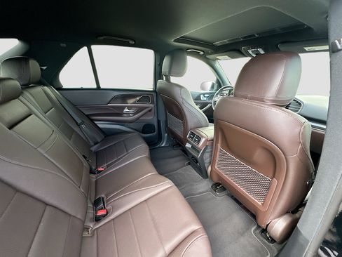 Used 2022 Mercedes-Benz GLE 450 4MATIC image 32