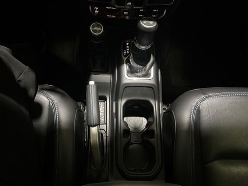 Used 2021 Jeep Wrangler Unlimited Rubicon 4xe w/ Cold Weather Group image 20