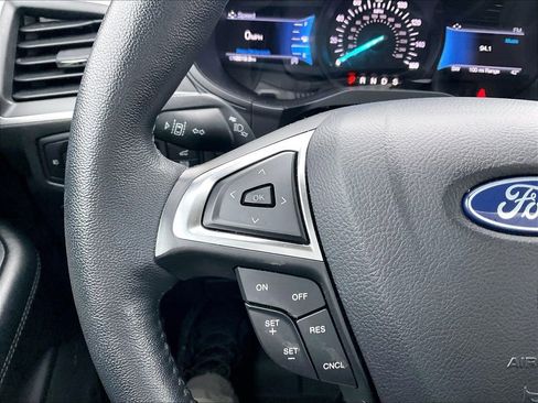 Used 2024 Ford Edge SEL w/ Convenience Package image 21