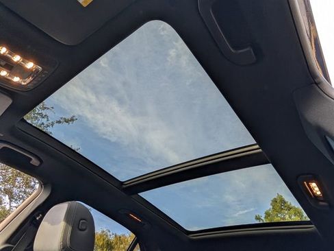 Used 2020 Mercedes-Benz GLE 350 4MATIC image 23