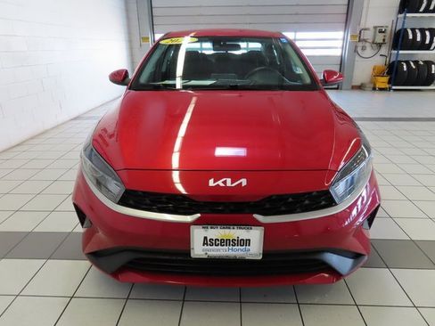 Used 2024 Kia Forte LXS image 17