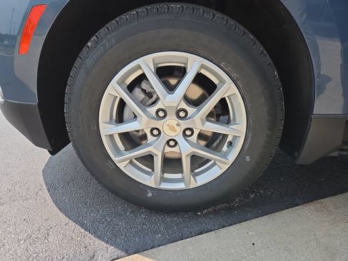 Certified 2024 Chevrolet Equinox LT AWD/4WD image 31