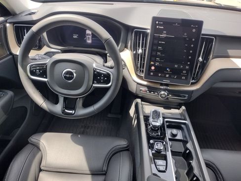 New 2026 Volvo XC60 B5 Ultra w/ Protection Package Premier image 14