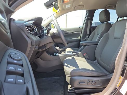 Used 2023 Buick Encore GX Preferred w/ Cold Weather Comfort Package AWD/4WD image 25