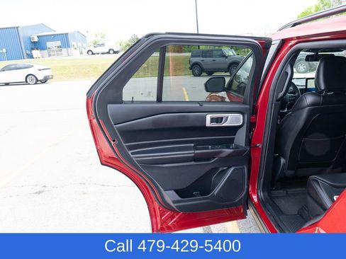 Used 2020 Ford Explorer ST w/ Premium Technology Package AWD/4WD image 14