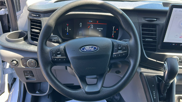 New 2026 Ford Transit 250 148 Medium Roof w/ Load Area Protection Package RWD image 18