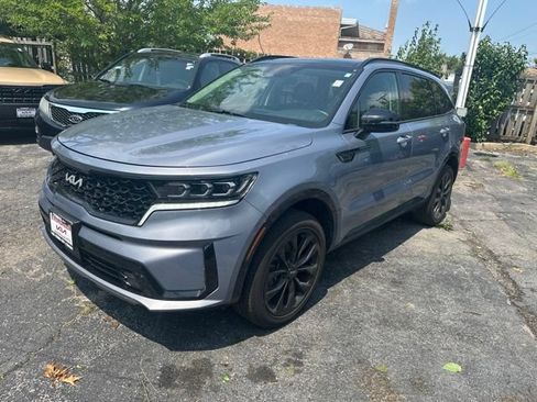 Used 2023 Kia Sorento SX AWD/4WD image 1