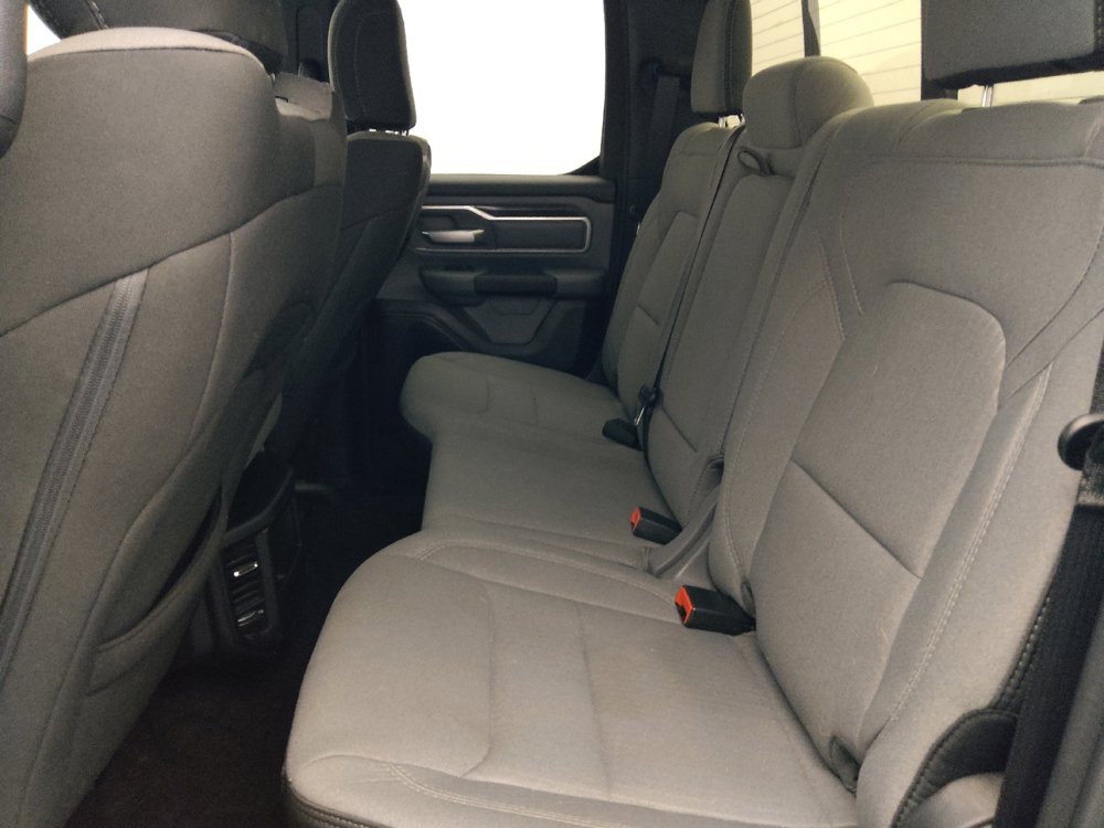 Used 2021 RAM 1500 Big Horn RWD image 18